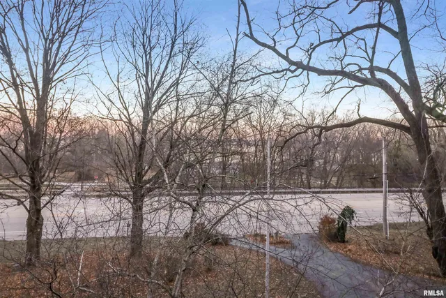 $210,000 | 7905 North Galena Road, Peoria, IL 61614