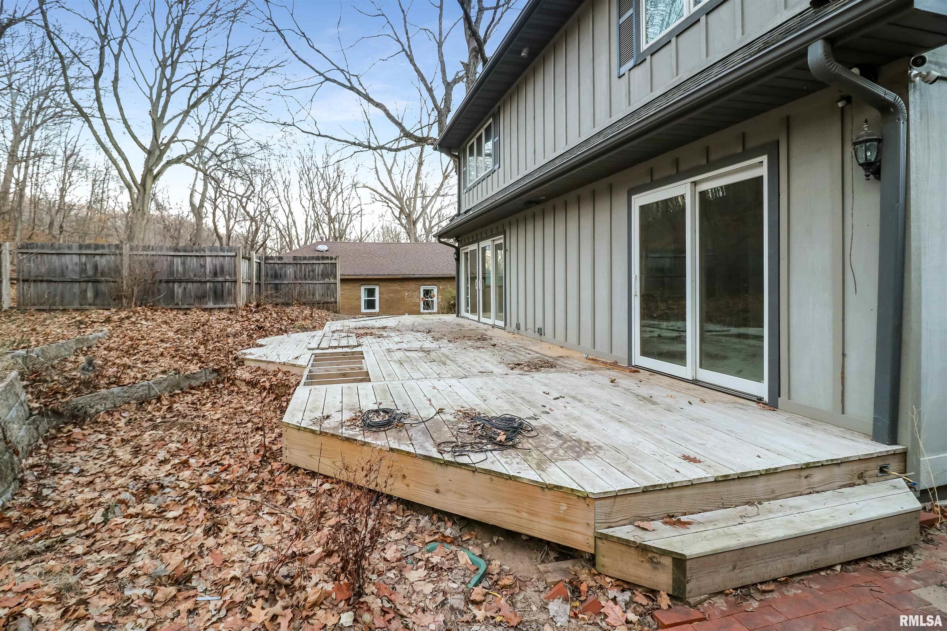 7905 North Galena Road Peoria, IL 61614 - Photo 33 of 34