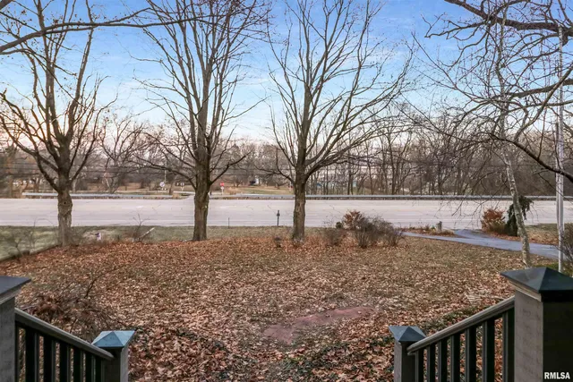 $210,000 | 7905 North Galena Road, Peoria, IL 61614