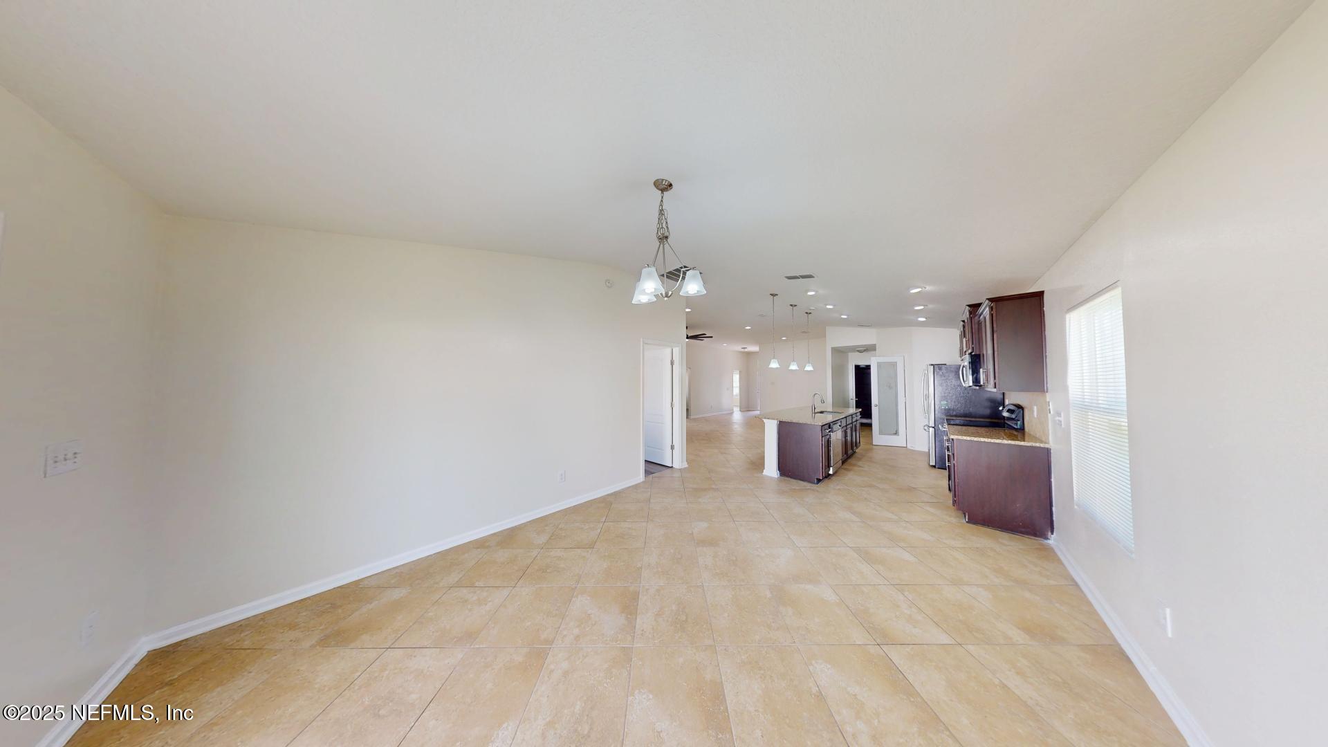 630 Glendale Lane Orange Park, FL 32065 - Photo 11 of 35 630-Glendale-Ln-03182025_101449