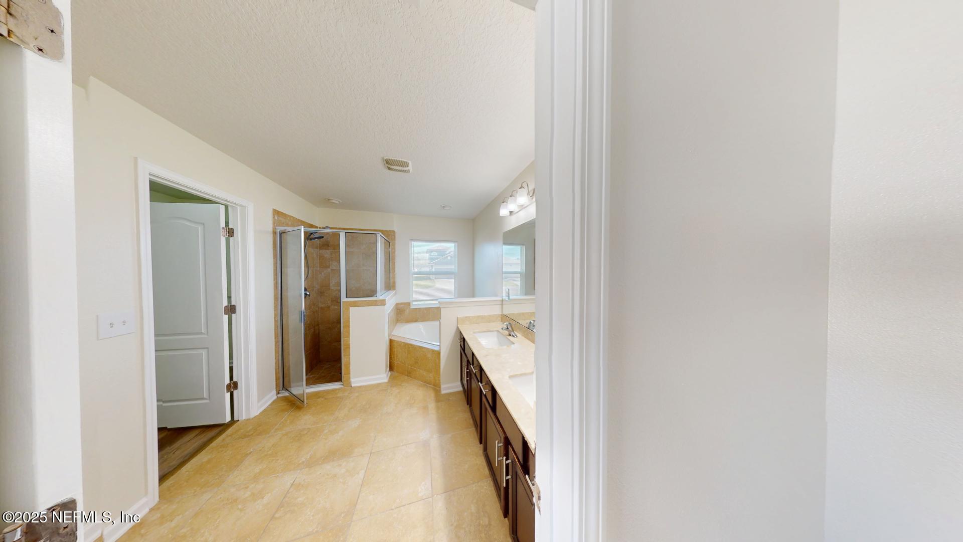 630 Glendale Lane Orange Park, FL 32065 - Photo 14 of 35 630-Glendale-Ln-03182025_101515