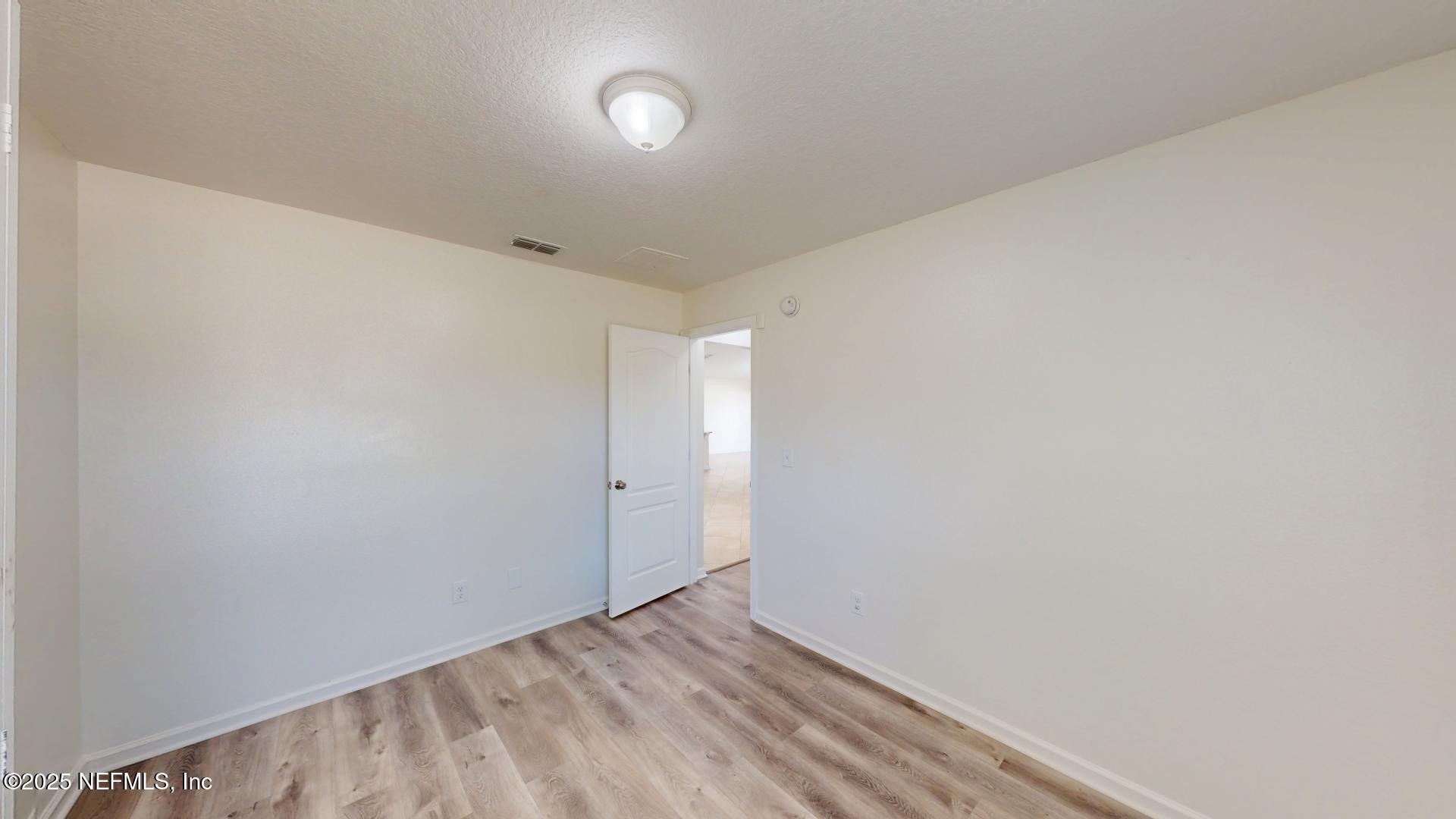 630 Glendale Lane Orange Park, FL 32065 - Photo 18 of 35 630-Glendale-Ln-03182025_101744