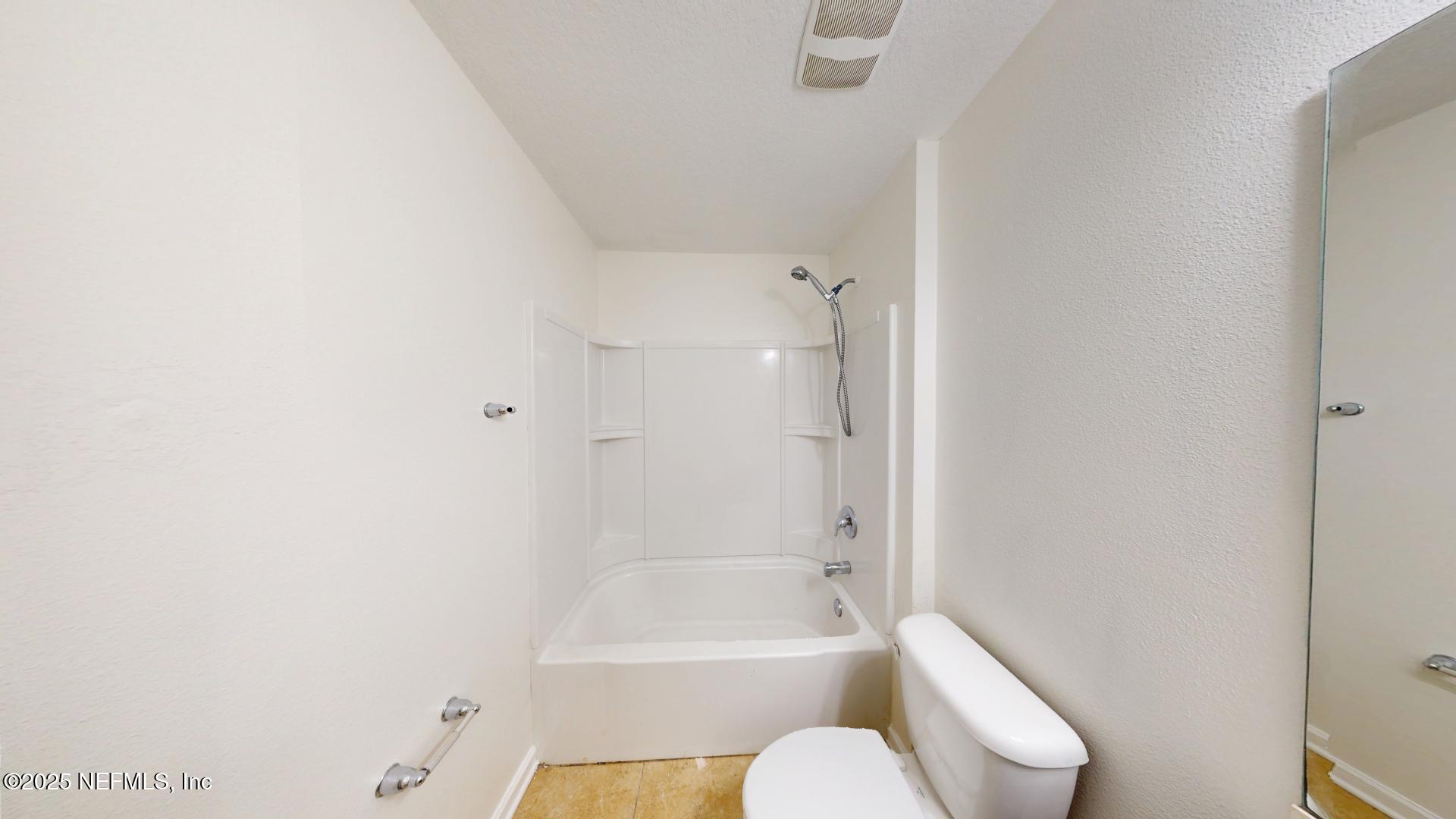 630 Glendale Lane Orange Park, FL 32065 - Photo 21 of 35 630-Glendale-Ln-03182025_102017