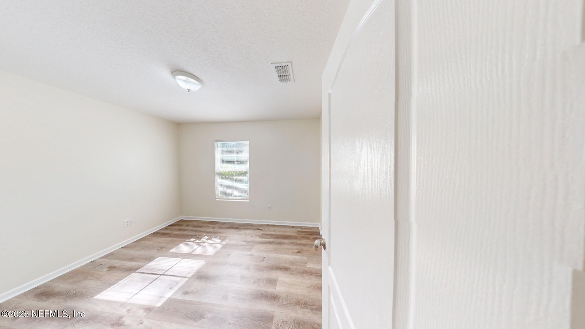 630 Glendale Lane Orange Park, FL 32065 - Photo 23 of 35 630-Glendale-Ln-03182025_102452