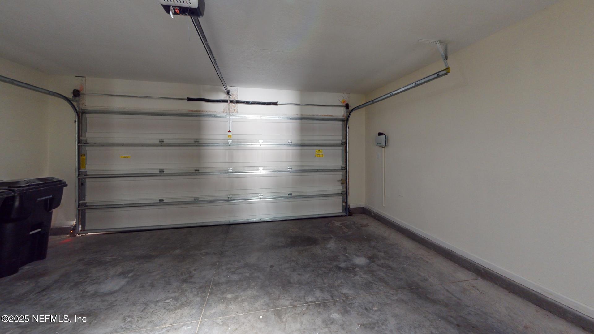 630 Glendale Lane Orange Park, FL 32065 - Photo 28 of 35 630-Glendale-Ln-Garage