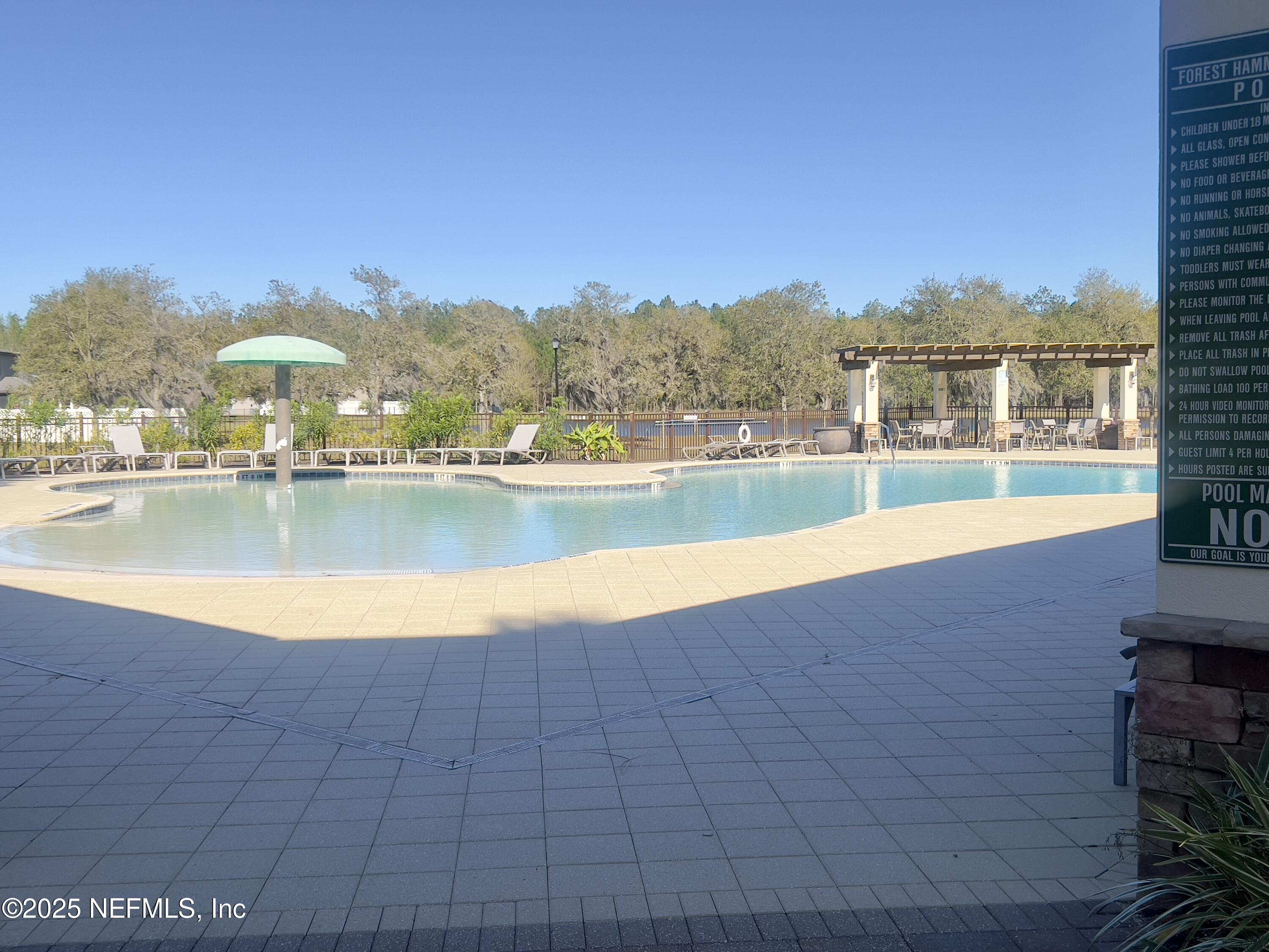 630 Glendale Lane Orange Park, FL 32065 - Photo 31 of 35 20250317_205244812_iOS