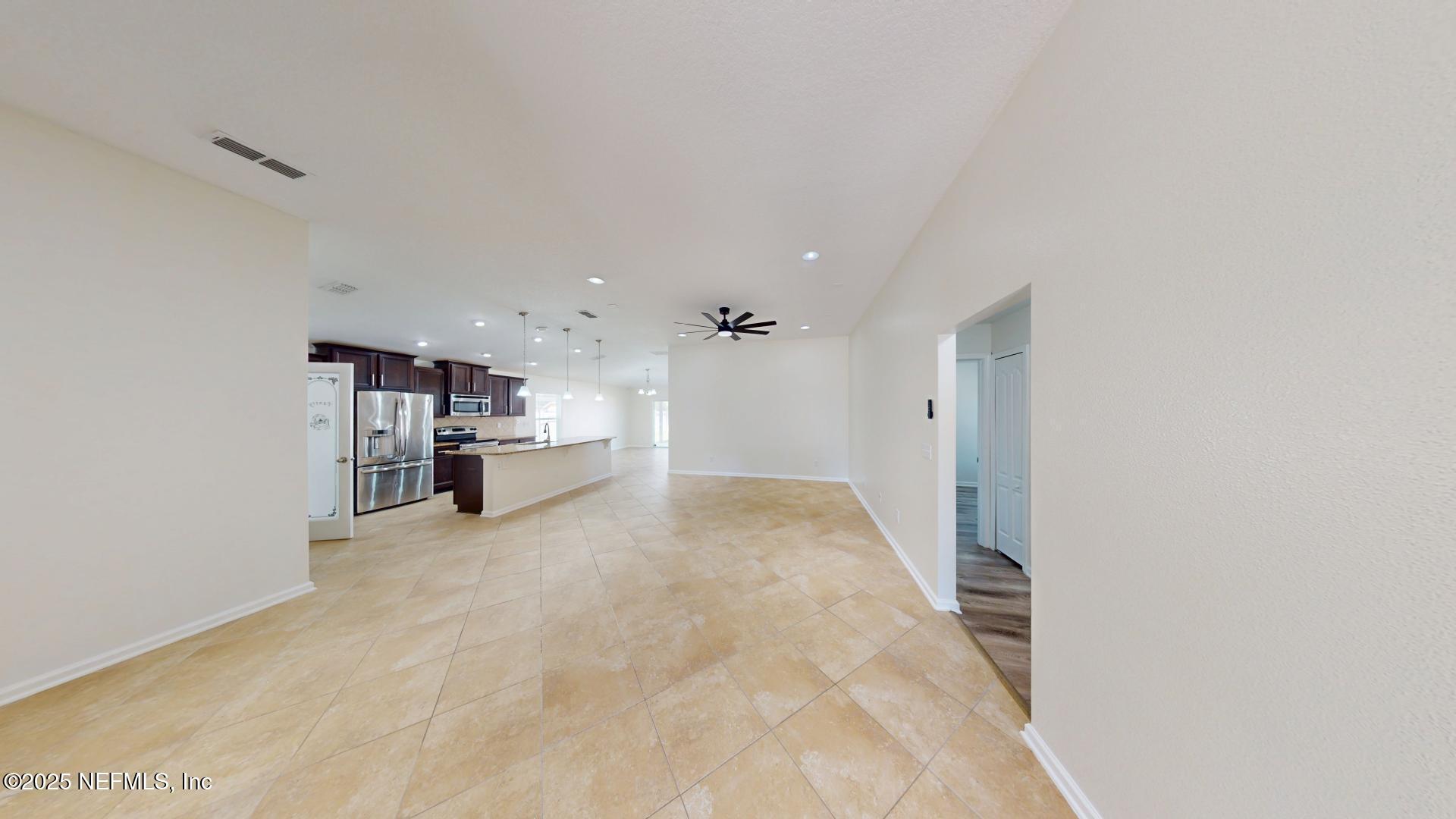 630 Glendale Lane Orange Park, FL 32065 - Photo 5 of 35 630-Glendale-Ln-03182025_101246