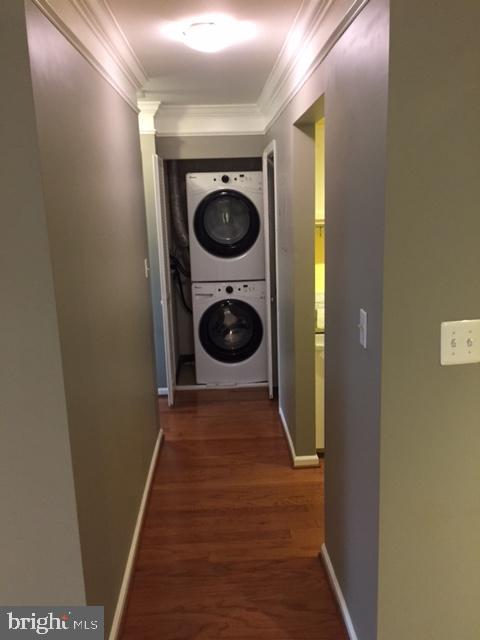 5800 Cove Landing Road, Unit 303 Burke, VA 22015 - Photo 12 of 25 washer/dryer