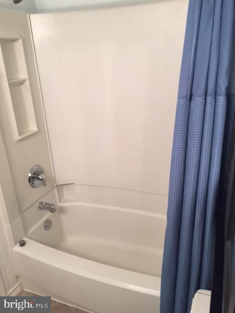 5800 Cove Landing Road, Unit 303 Burke, VA 22015 - Photo 14 of 25 updated bath