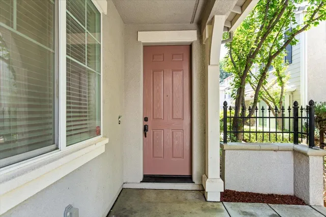 $565,000 | 1067 Sallie Lane, Tracy, CA 95376