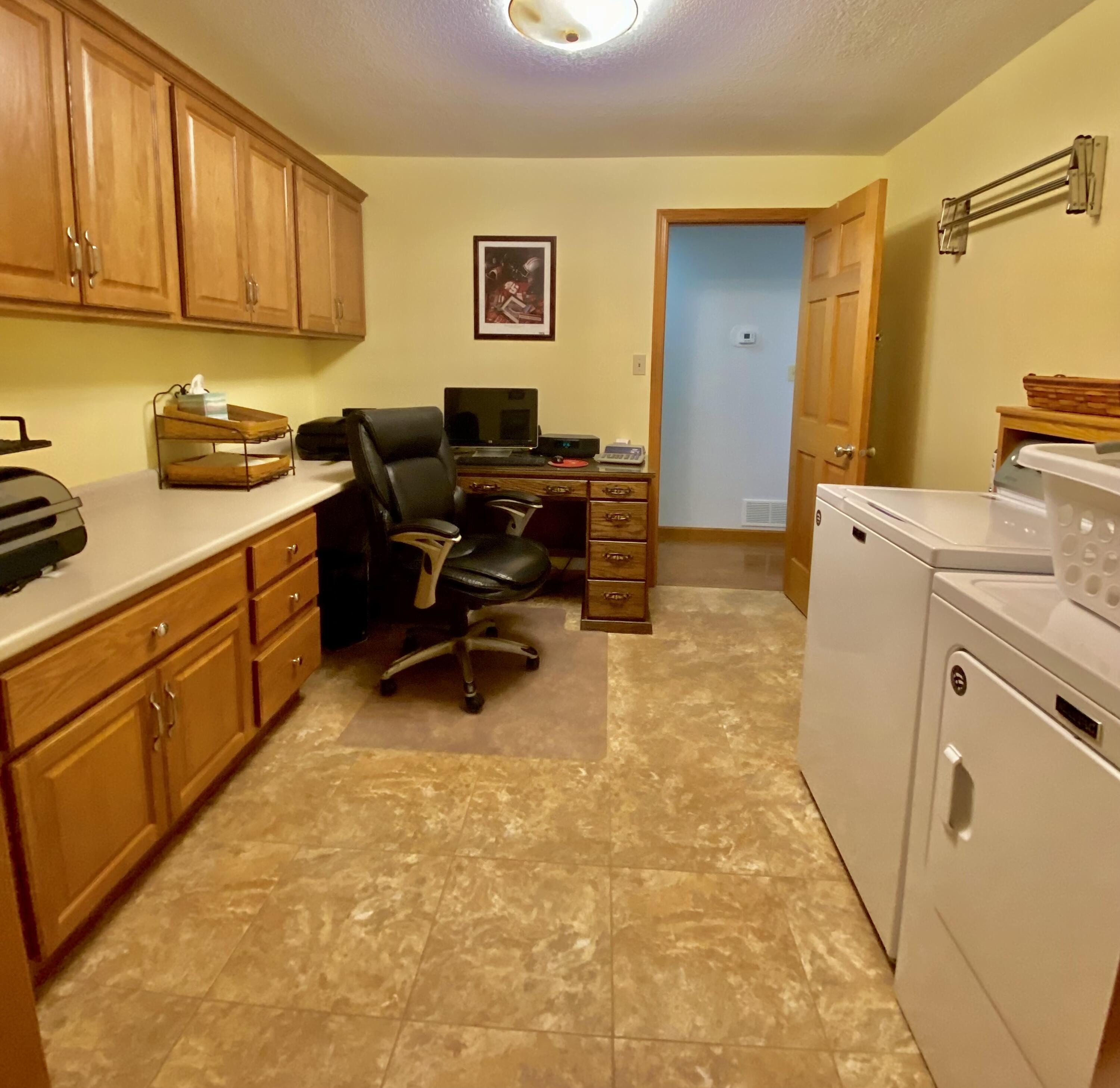 4027 Stewart Road Lima, OH 45801 - Photo 26 of 47