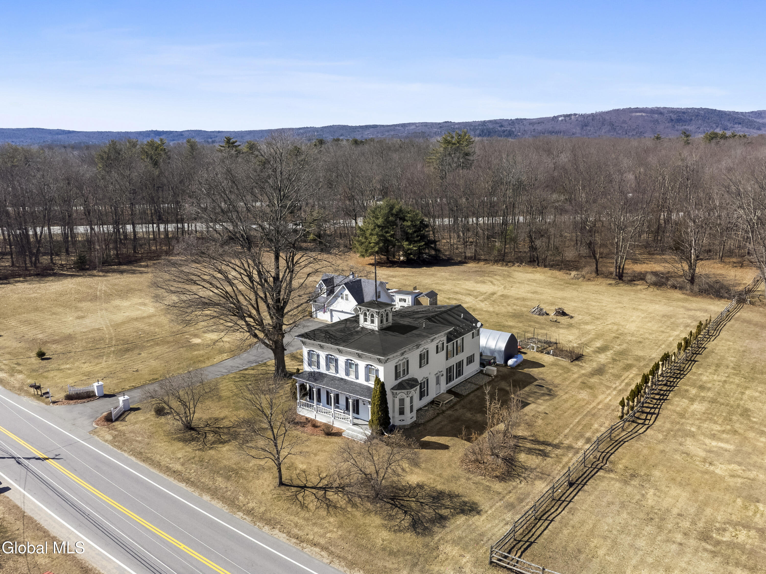 392 Gurn Springs Road Wilton, NY 12831 - Photo 6 of 58 6