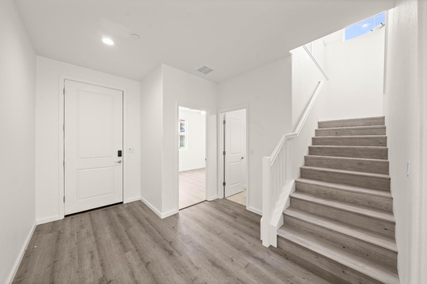 645 Papermill Road Lincoln, CA 95648 - Photo 17 of 60
