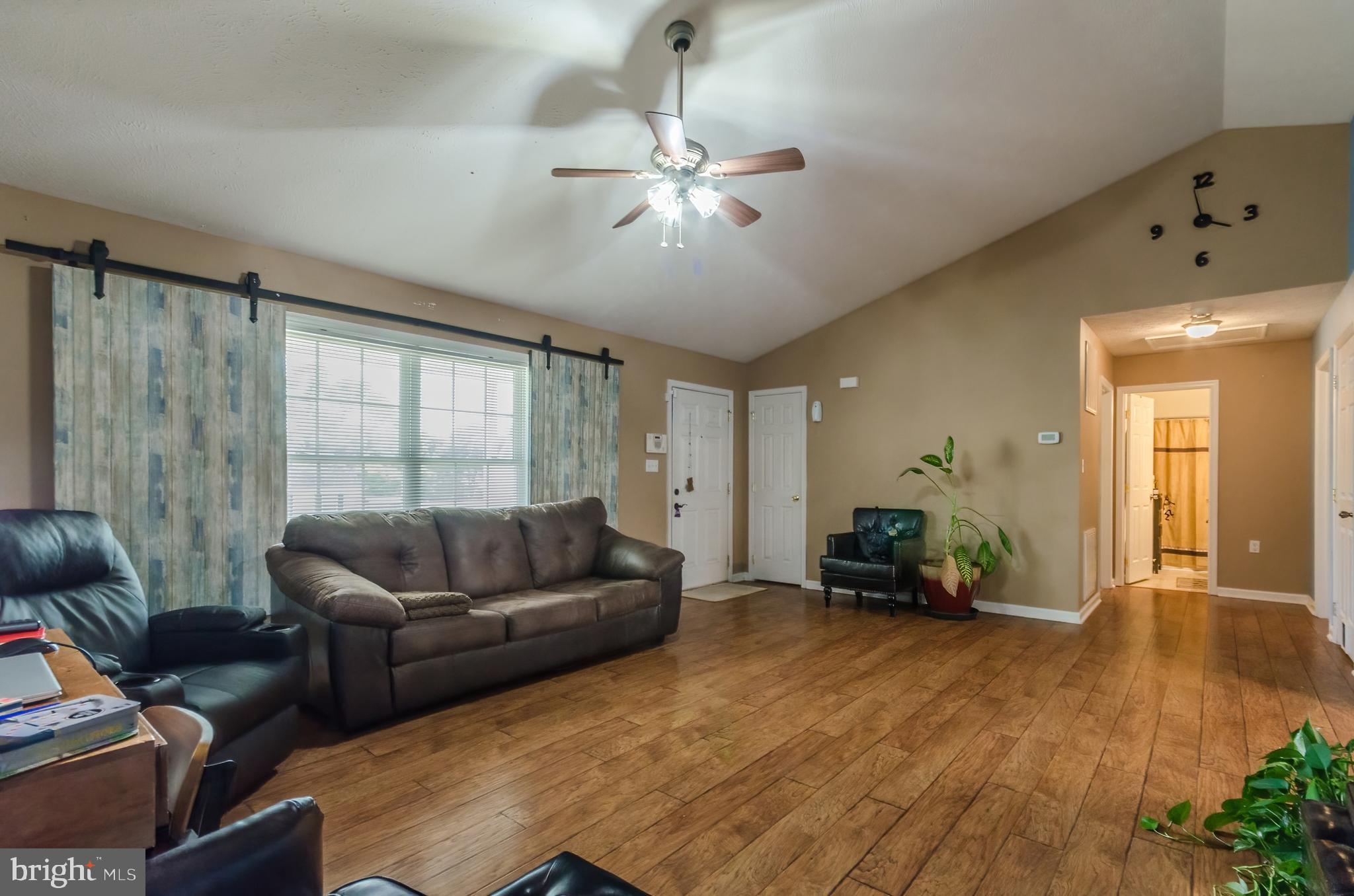 655 North Teal Road Martinsburg, WV 25405 - Photo 13 of 43