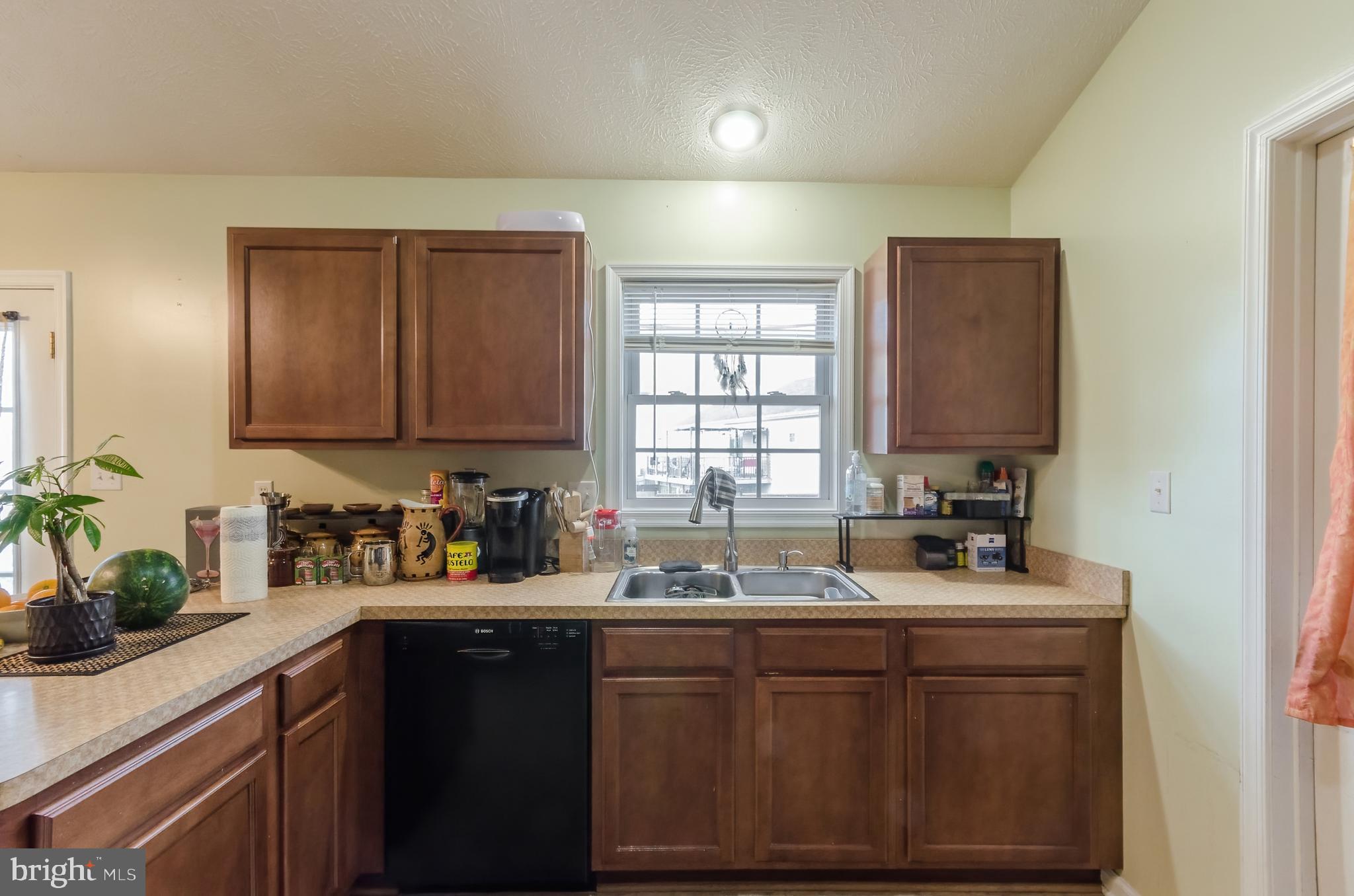 655 North Teal Road Martinsburg, WV 25405 - Photo 18 of 43