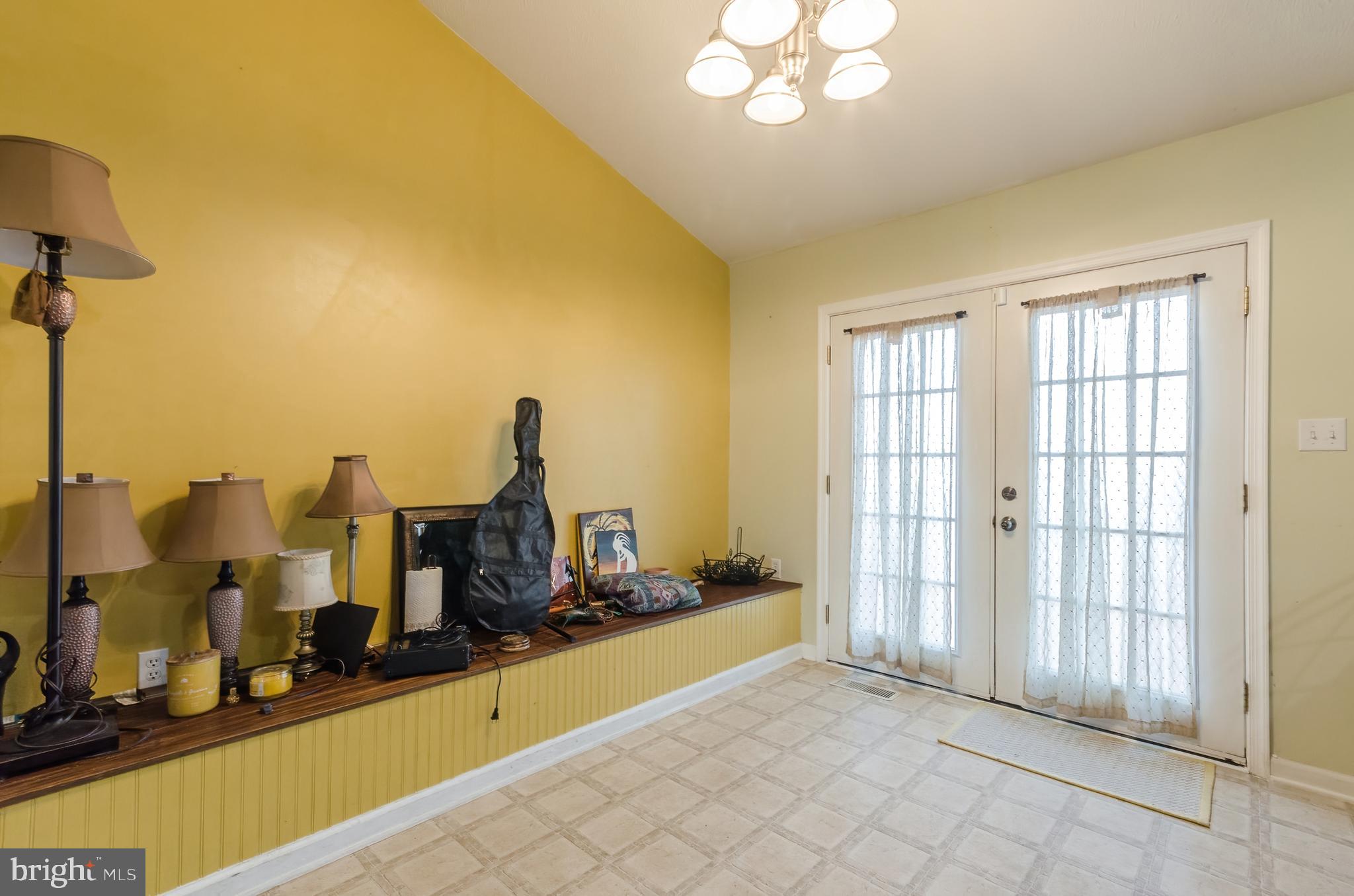655 North Teal Road Martinsburg, WV 25405 - Photo 21 of 43