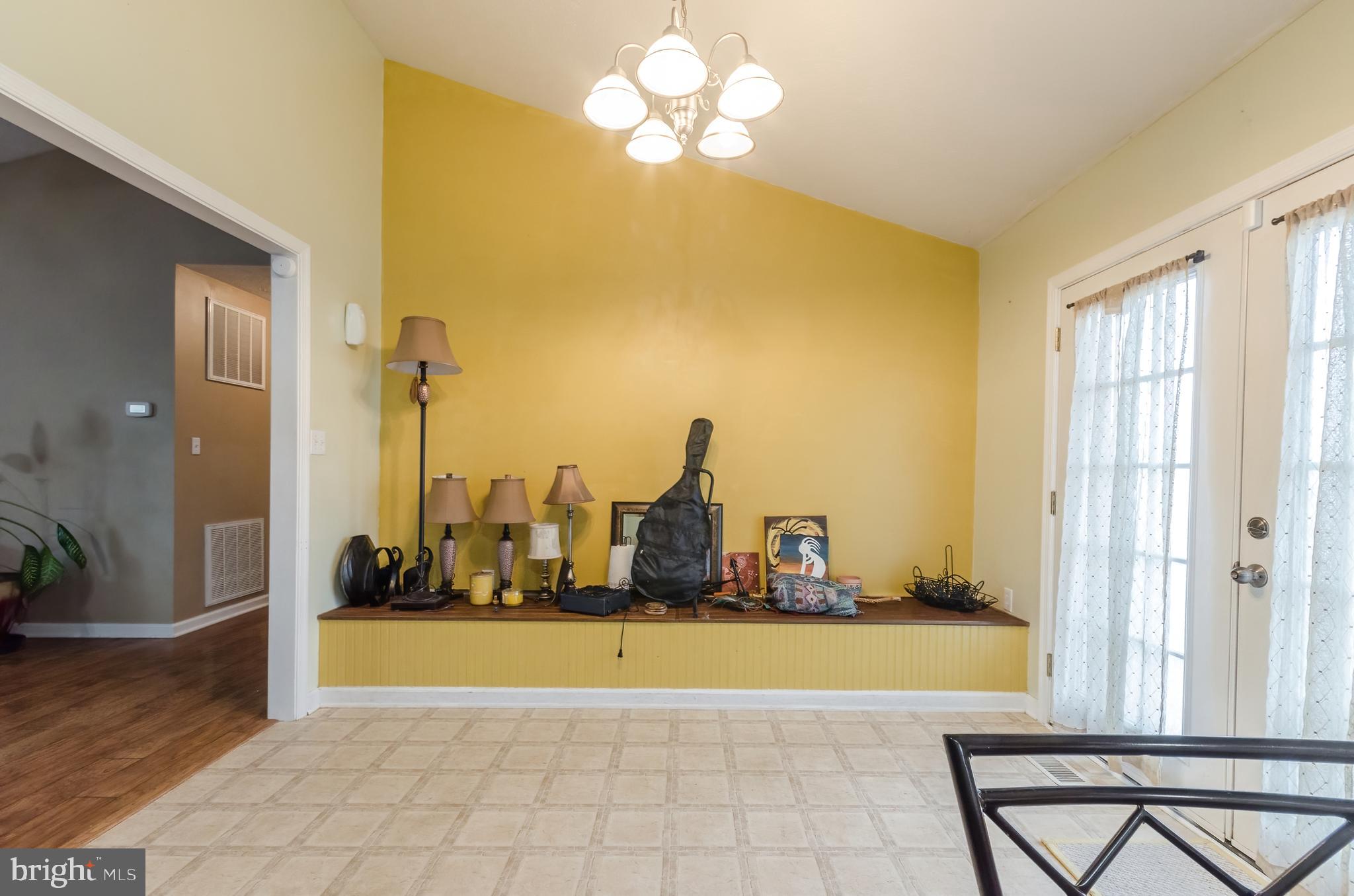 655 North Teal Road Martinsburg, WV 25405 - Photo 23 of 43