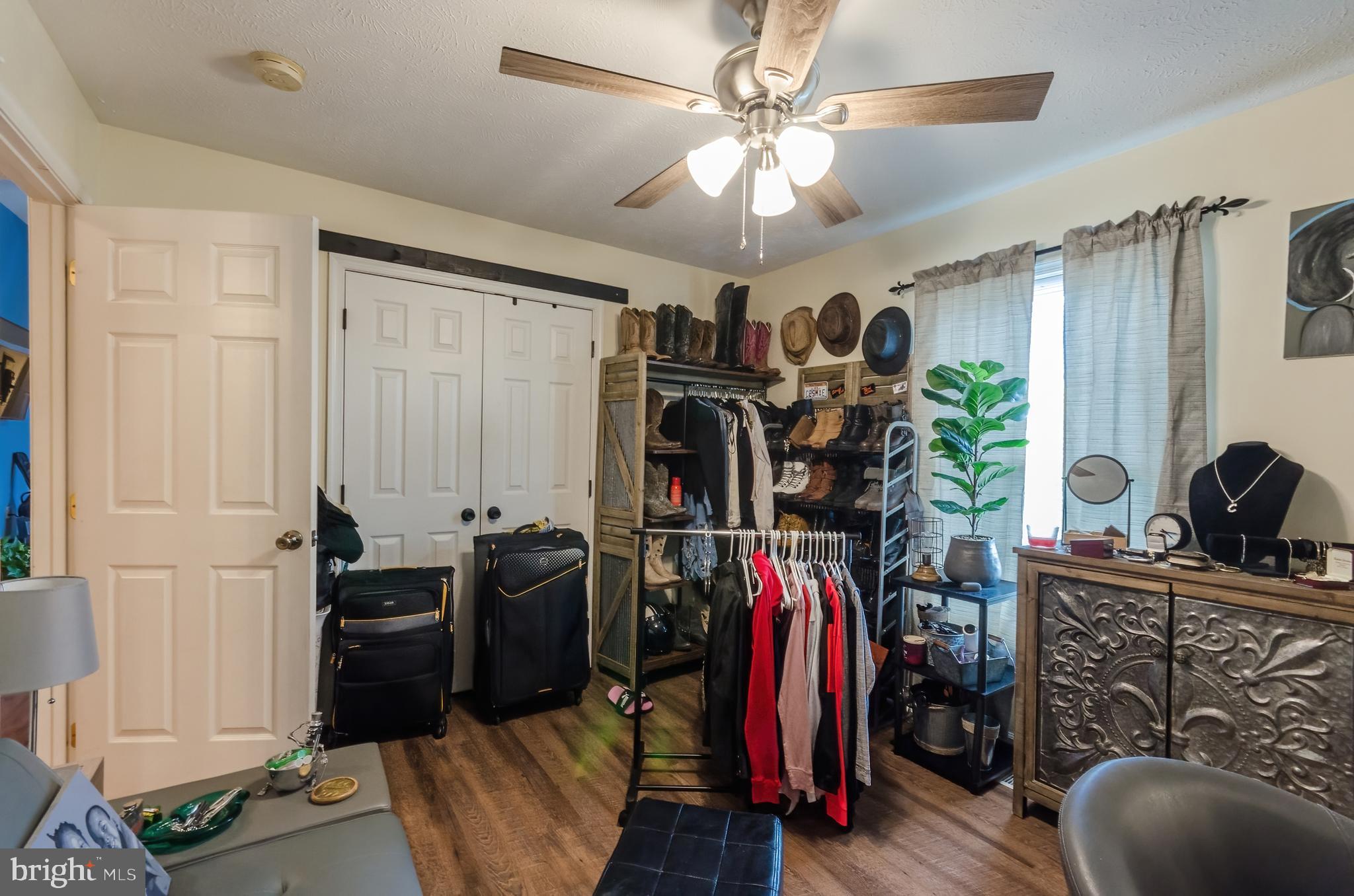 655 North Teal Road Martinsburg, WV 25405 - Photo 33 of 43