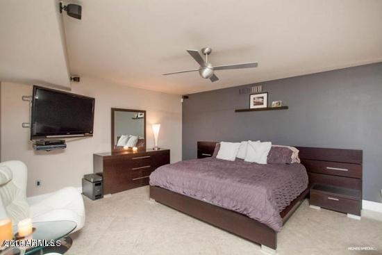 5555 East Rockridge Road Phoenix, AZ 85018 - Photo 12 of 26 8