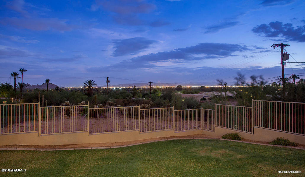 5555 East Rockridge Road Phoenix, AZ 85018 - Photo 26 of 26 22