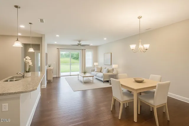 $2,200 | 1662 Cary Reserve Drive, Cary, NC 27519