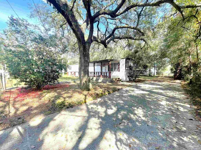 $995 | 1826 Bainbridge Avenue, Pensacola, FL 32507