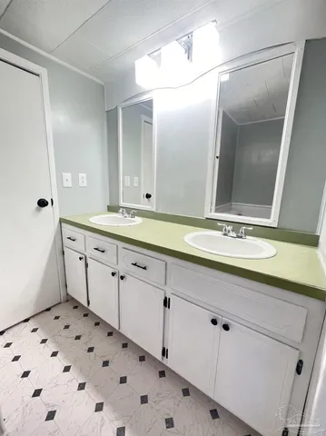 $995 | 1826 Bainbridge Avenue, Pensacola, FL 32507