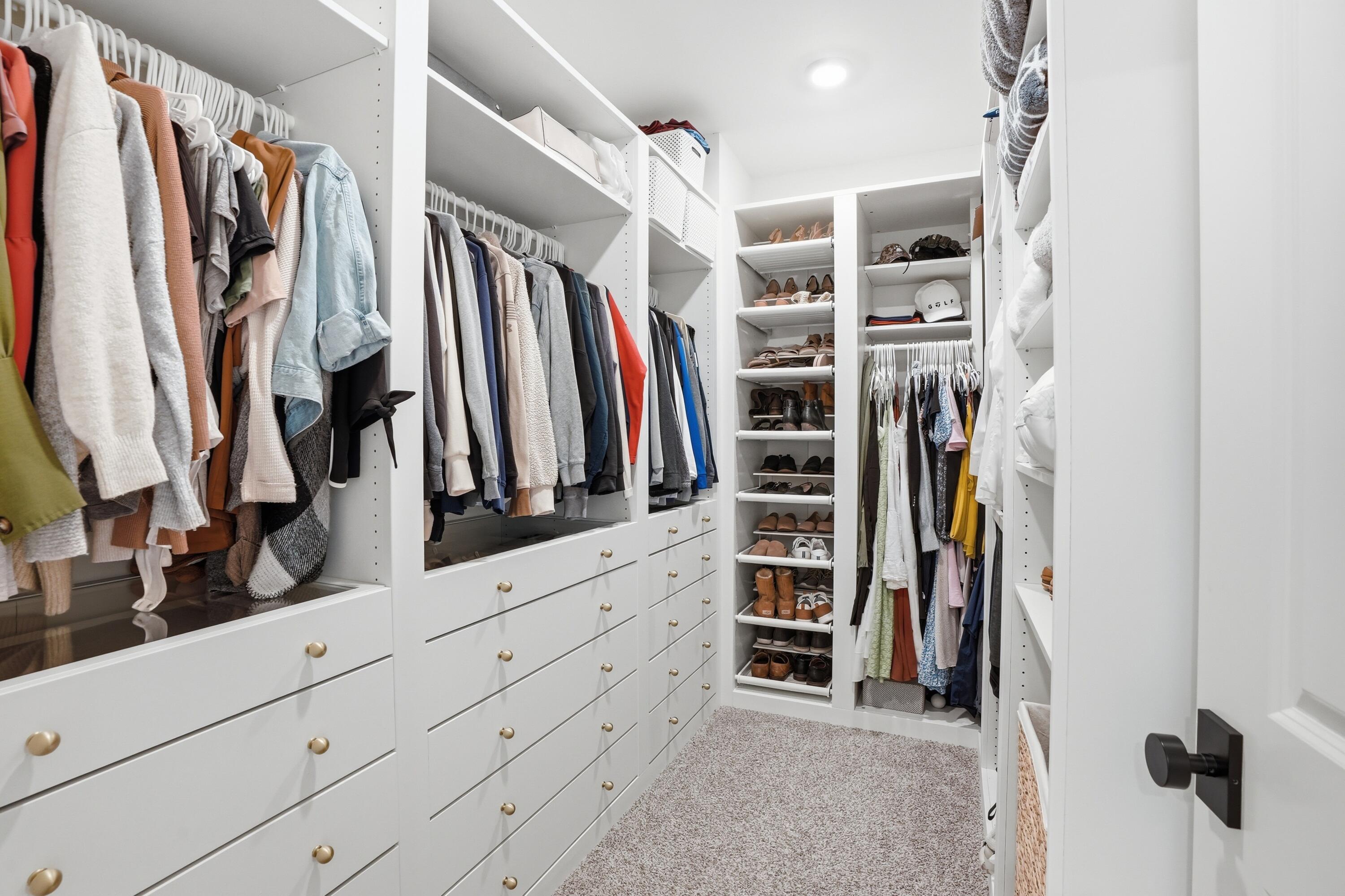 10324 Whitney Place Crown Point, IN 46307 - Photo 13 of 20 3000x1999