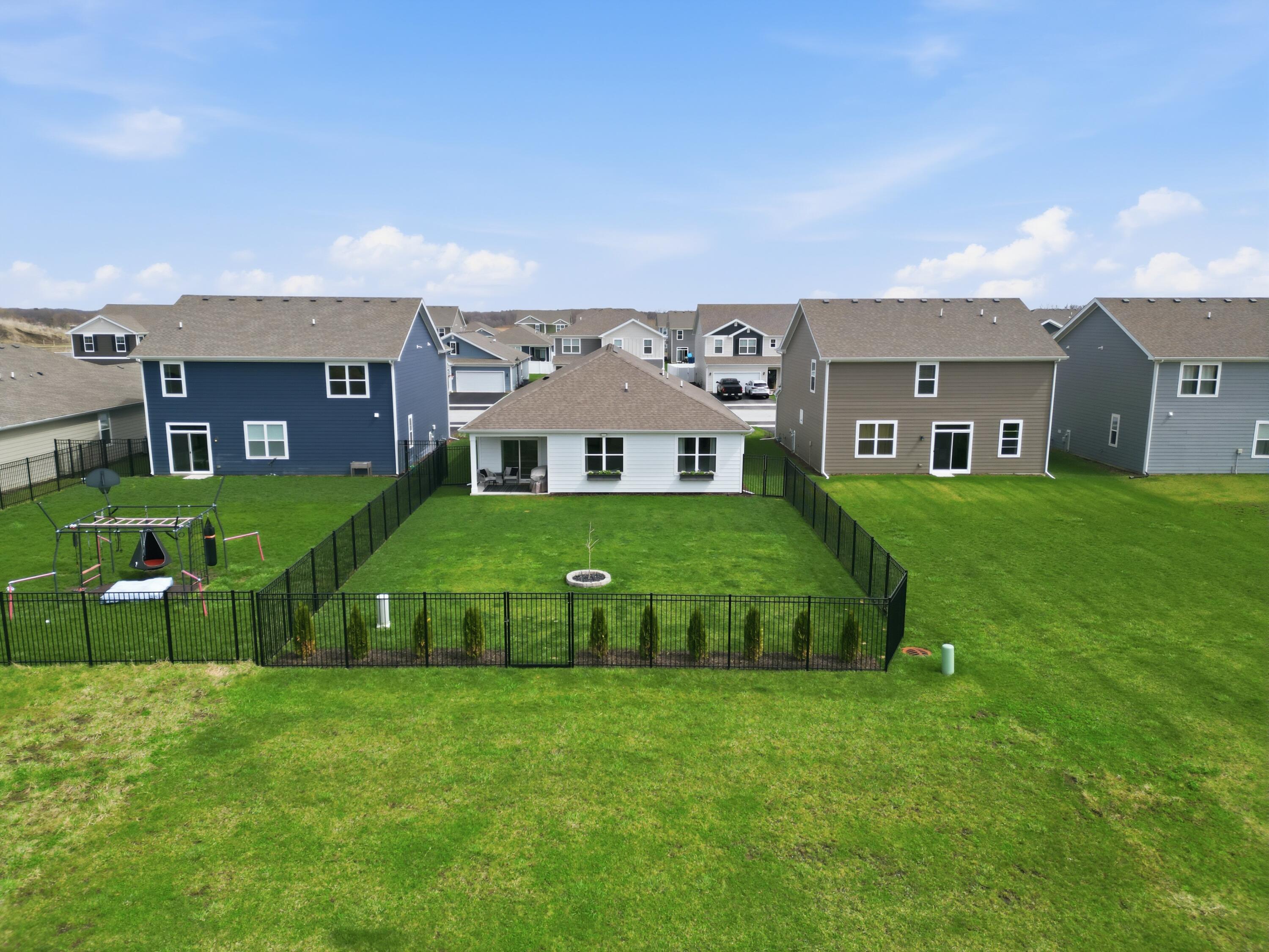 10324 Whitney Place Crown Point, IN 46307 - Photo 20 of 20 3000x2250