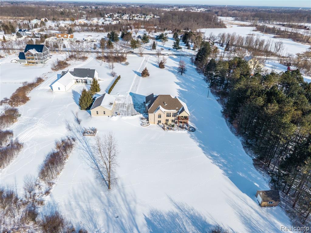 2470 East Baldwin Road Grand Blanc, MI 48439 - Photo 8 of 64 Gallery Image 8