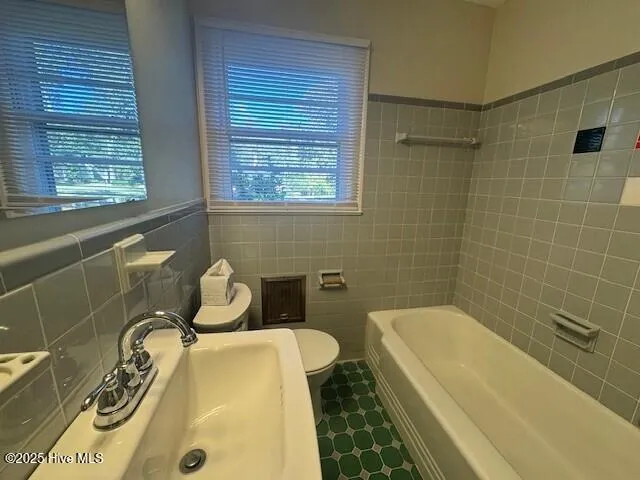 $299,000 | 900 West South Street, Ahoskie, NC 27910