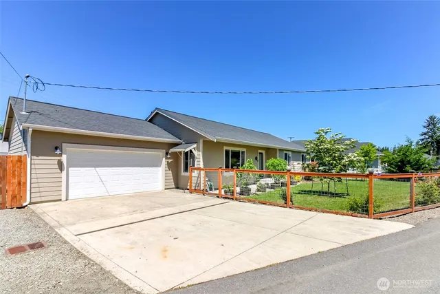 $574,950 | 181 Coal Avenue, Carbonado, WA 98323