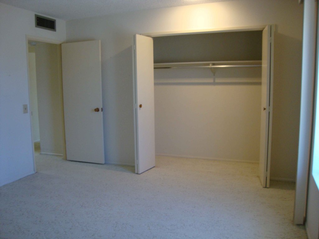 11065 West Oak Ridge Road Sun City, AZ 85351 - Photo 14 of 21 Bedroom 2