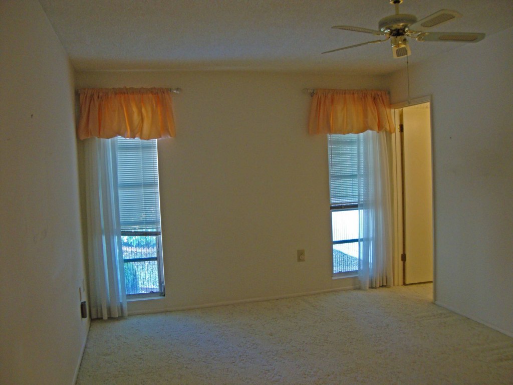 11065 West Oak Ridge Road Sun City, AZ 85351 - Photo 17 of 21 Master Bedroom 2