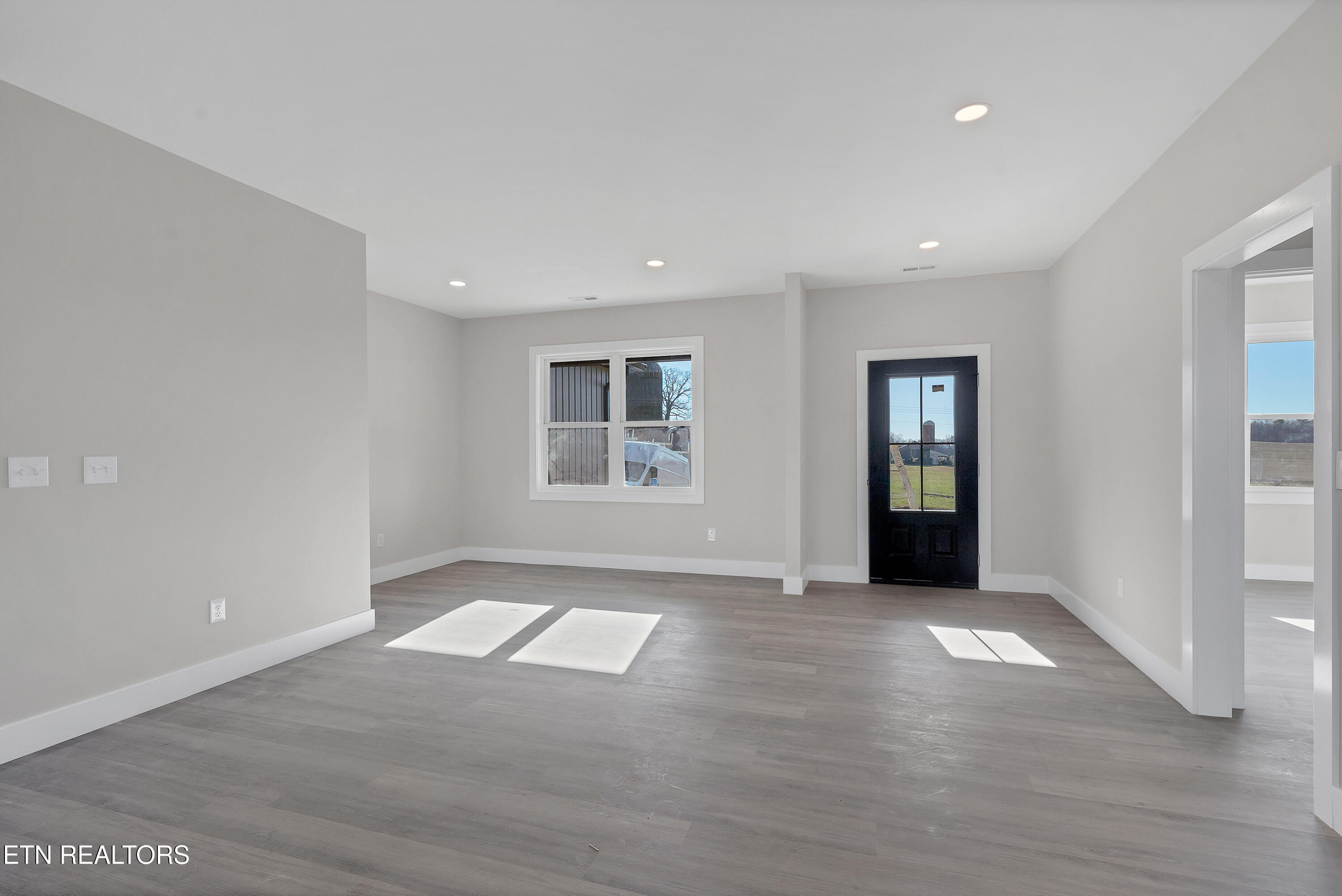 888 Baileys Road Greenback, TN 37742 - Photo 12 of 41 DSC01419