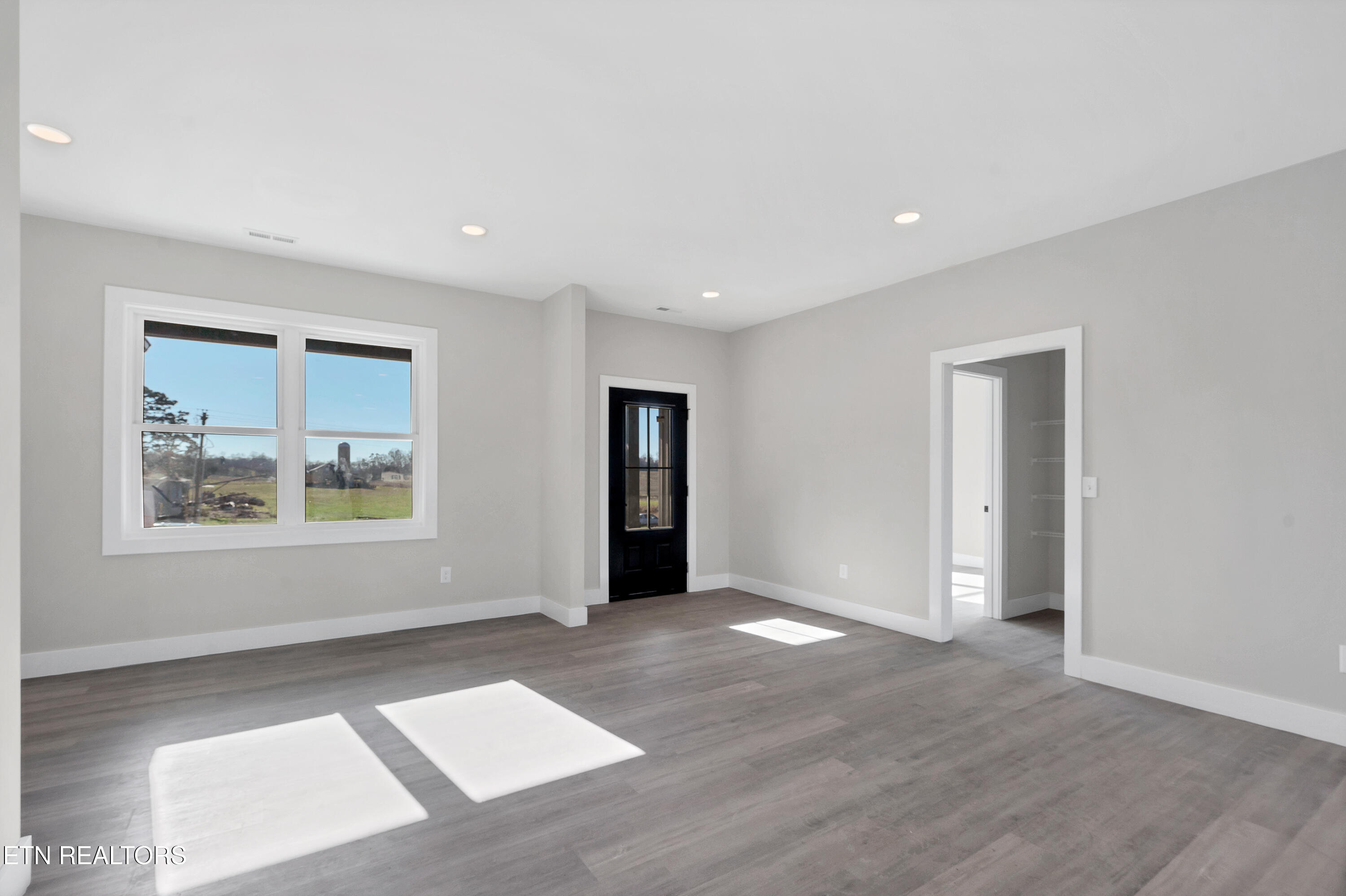 888 Baileys Road Greenback, TN 37742 - Photo 13 of 41 DSC01424