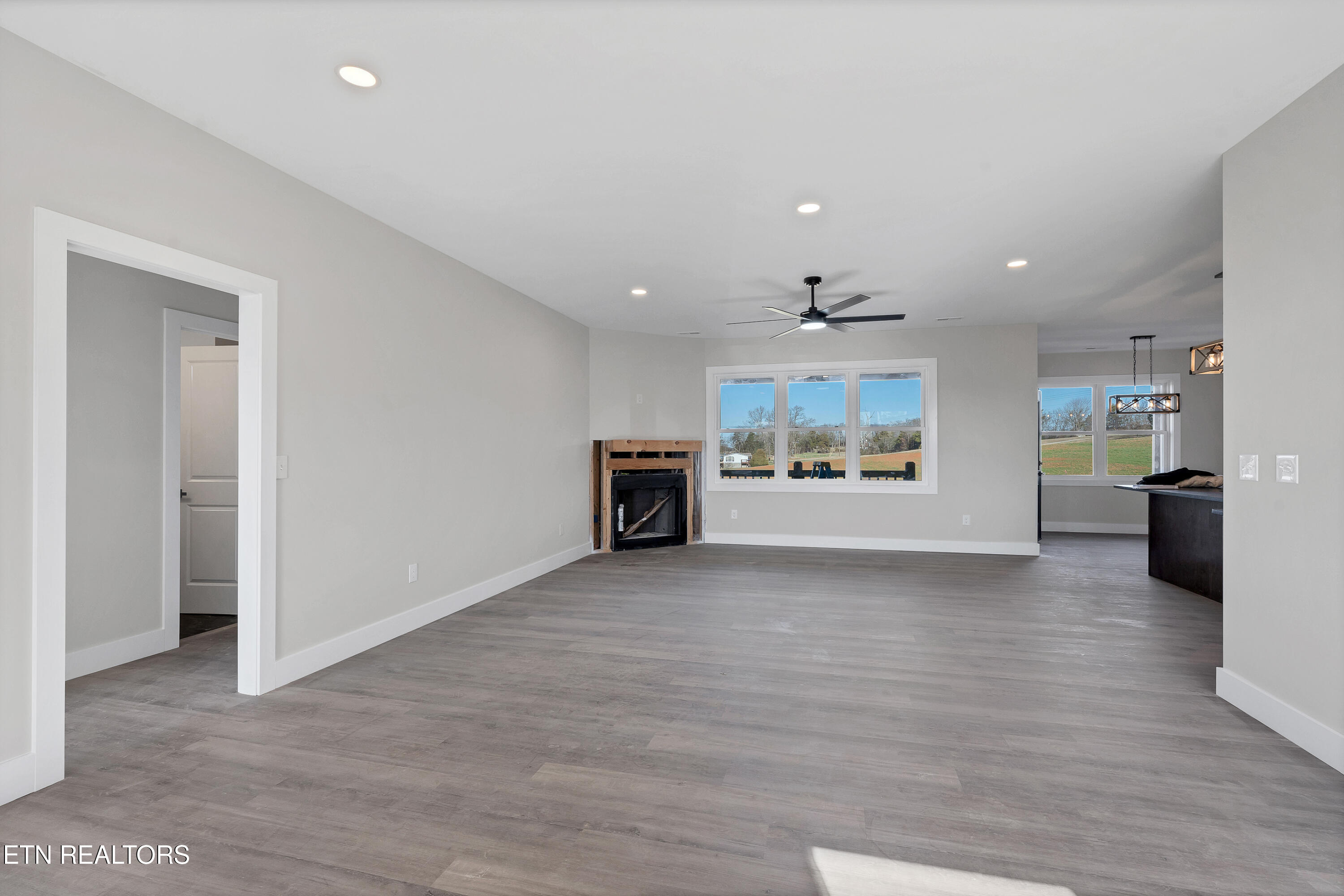 888 Baileys Road Greenback, TN 37742 - Photo 14 of 41 DSC01429