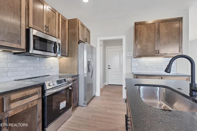 $519,990 | 888 Baileys Road, Greenback, TN 37742