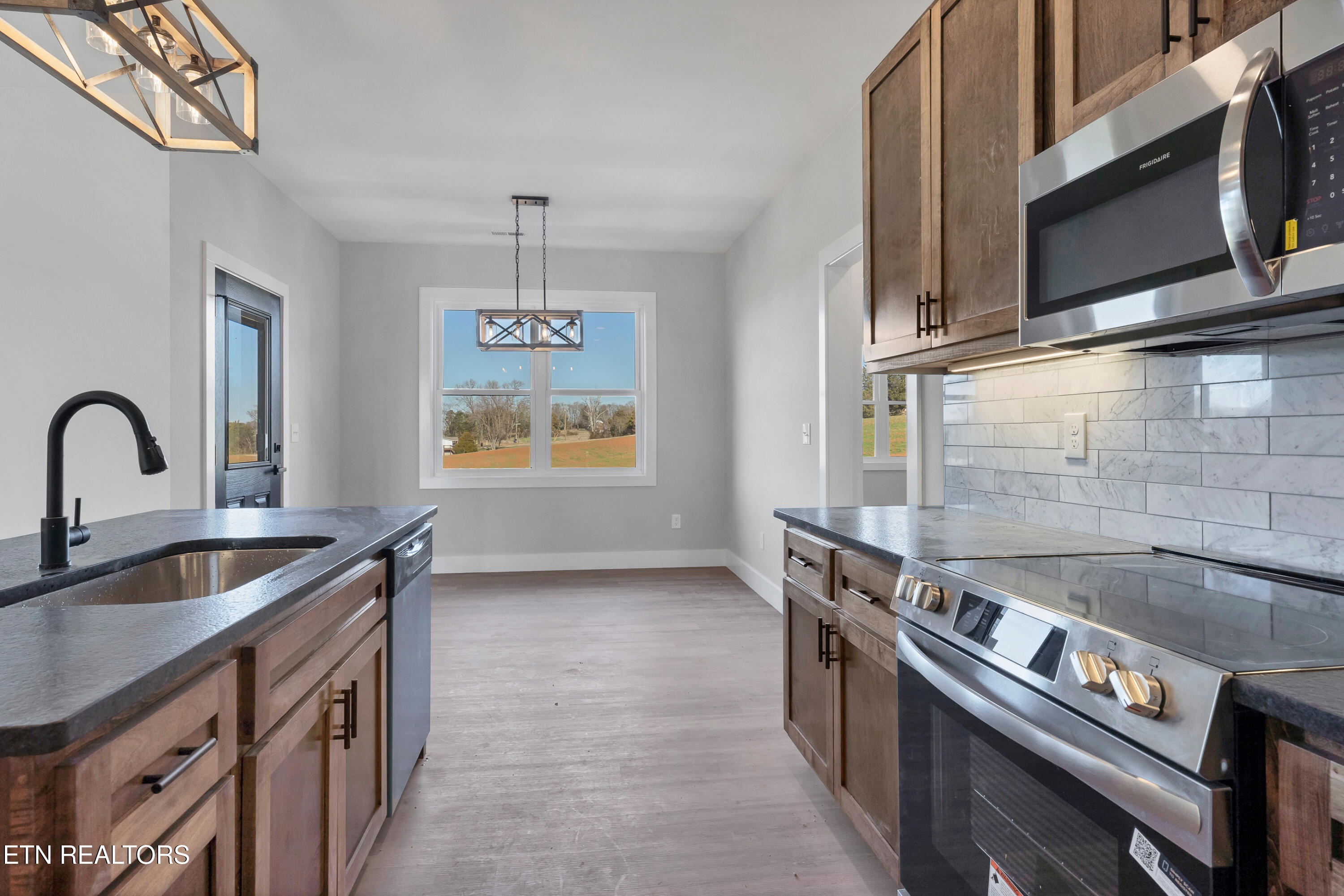 888 Baileys Road Greenback, TN 37742 - Photo 27 of 41 DSC01494