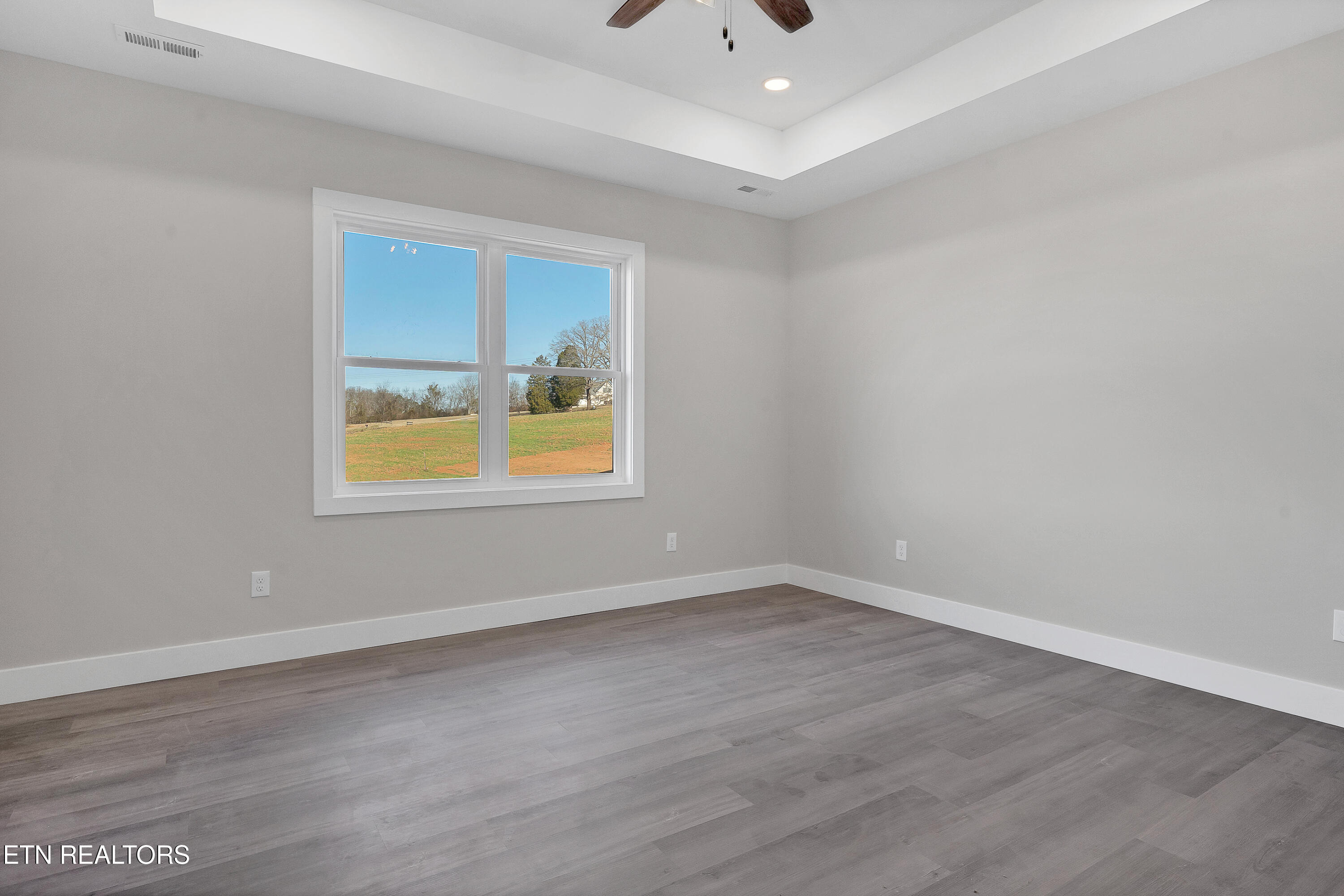 888 Baileys Road Greenback, TN 37742 - Photo 29 of 41 DSC01504