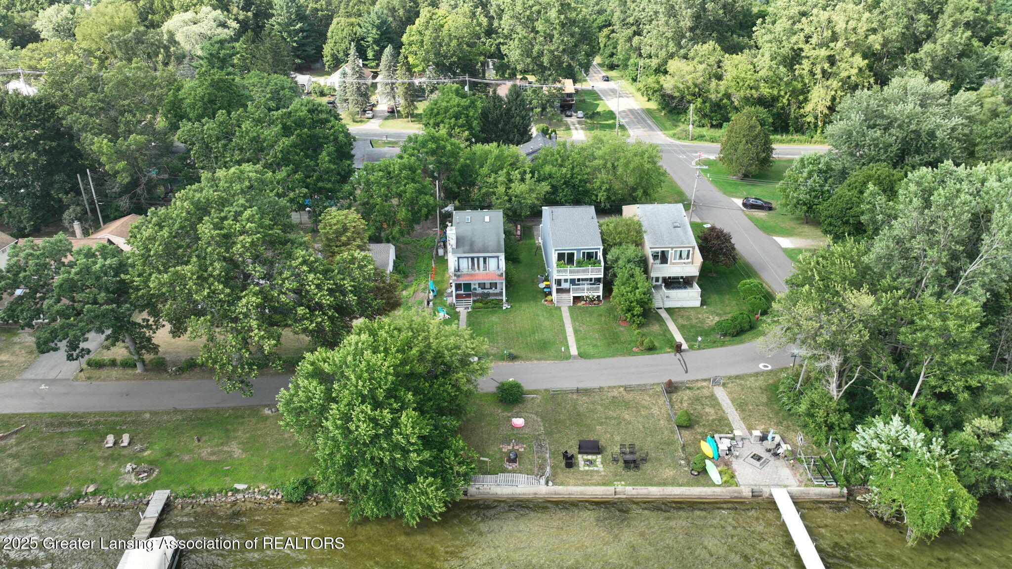 6427 West Reynolds Road Haslett, MI 48840 - Photo 36 of 49 9-web-or-mls-6427 Reynolds (9)