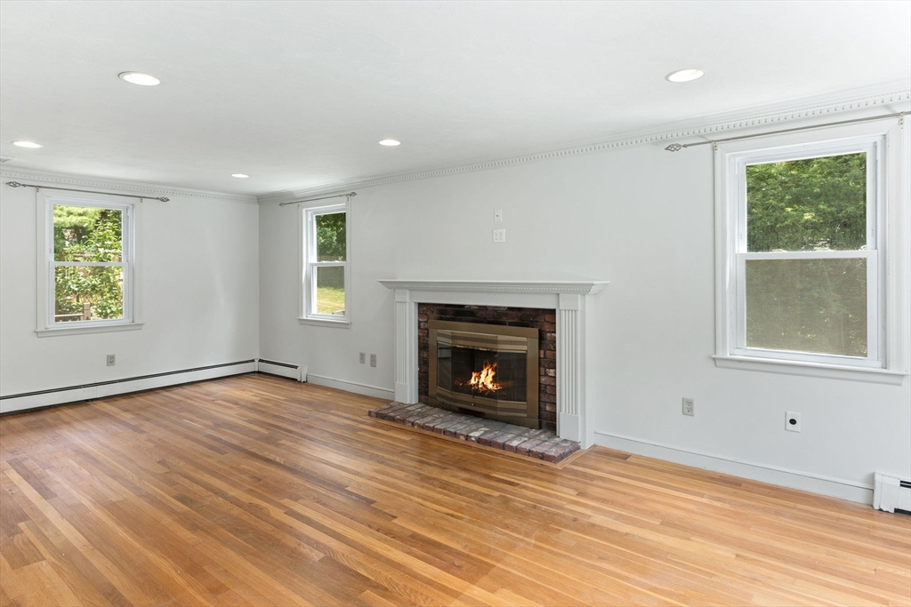 10 Kingsley Road Easton, MA 02356 - Photo 19 of 41