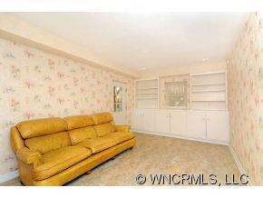 5 Graystone Road Asheville, NC 28804 - Photo 8 of 23 Gallery Image 8