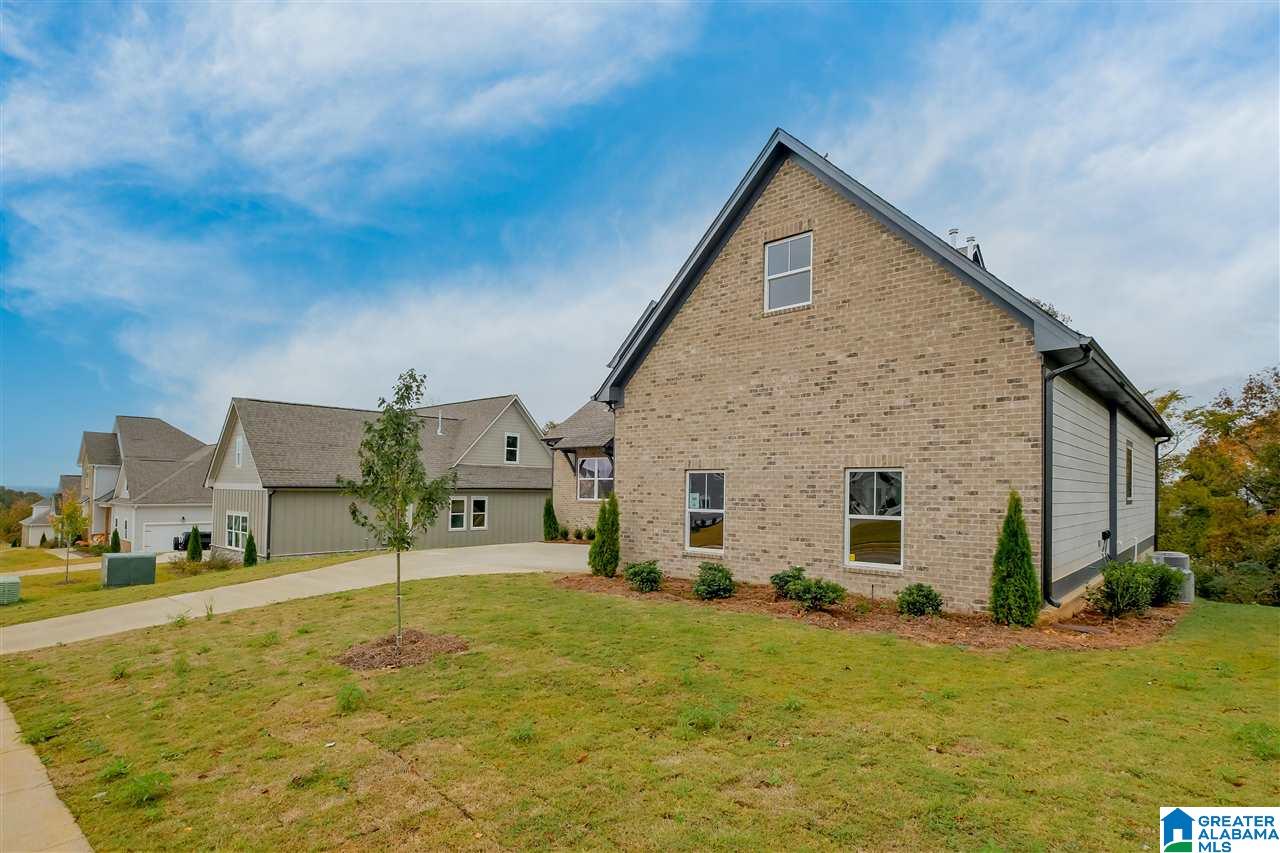 1129 Camellia Ridge Drive Pelham, AL 35124 - Photo 5 of 48