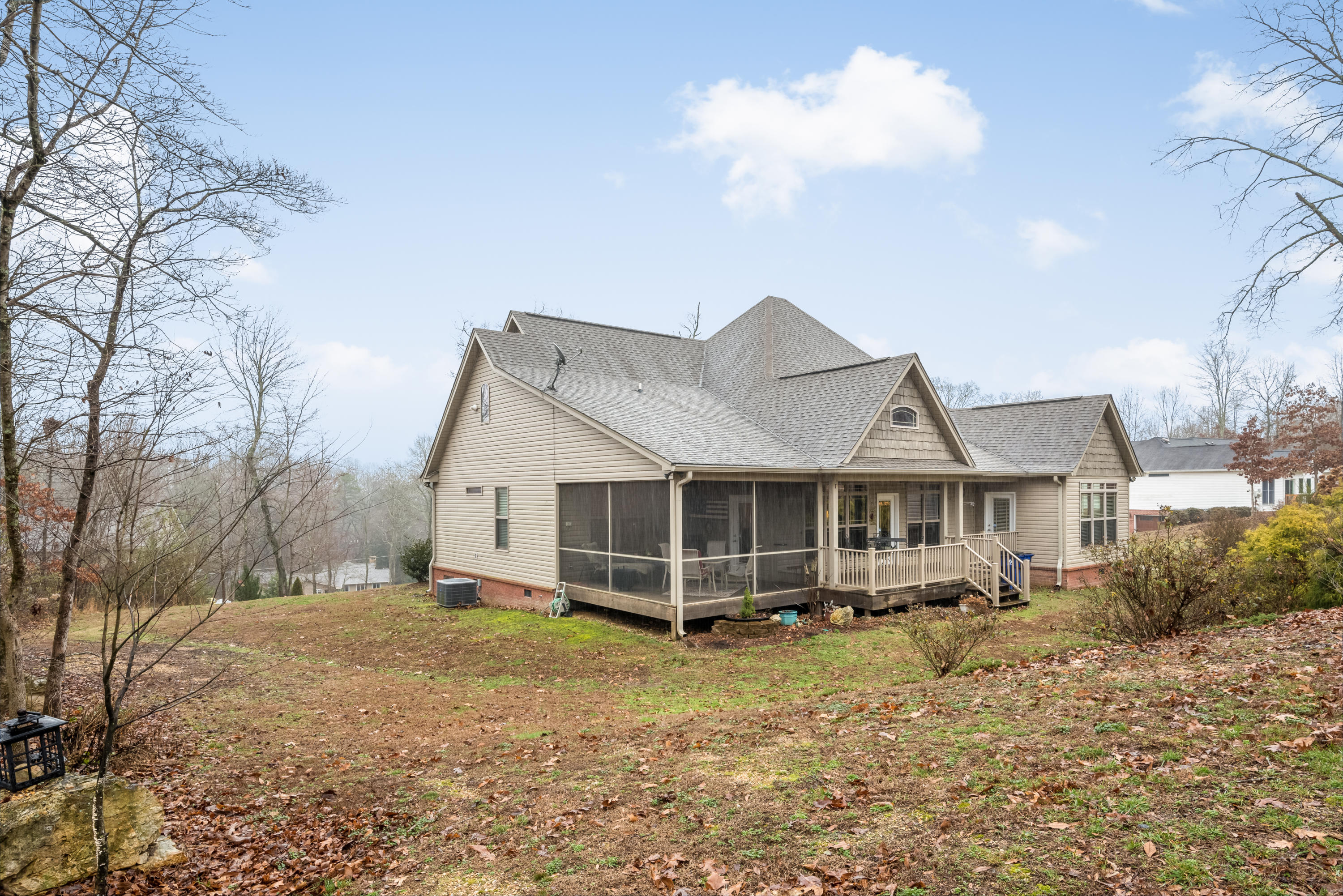 9131 Rocky Point Road Soddy Daisy, TN 37379 - Photo 6 of 32 9131_Rocky_Point_Rd_06