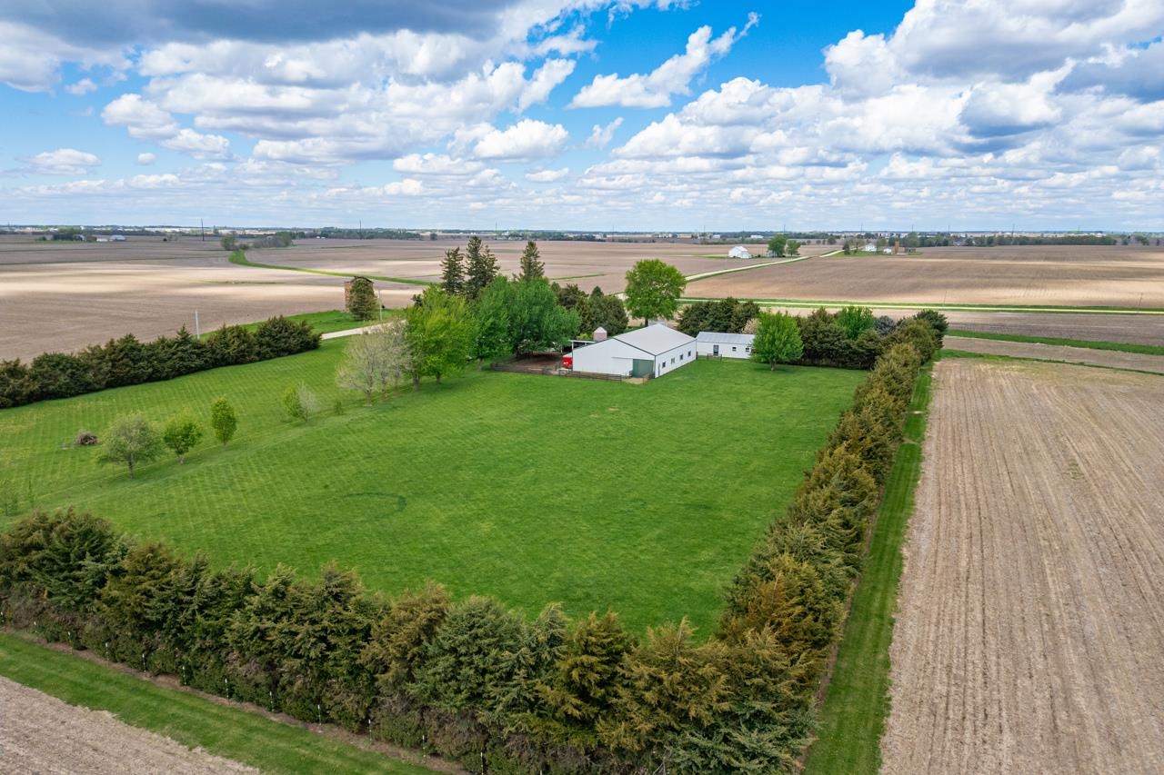 1392 Red Brick Road Dixon, IL 61021 - Photo 50 of 52