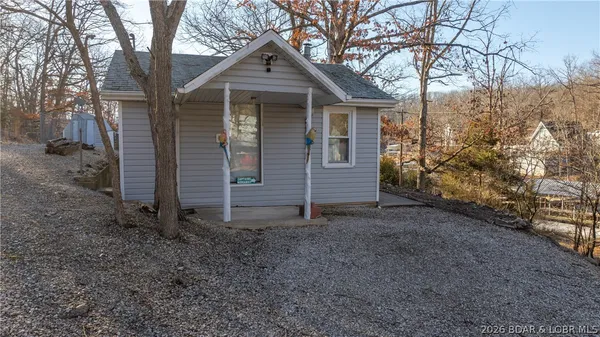 $324,900 | 30351 Blossom Drive, Rocky Mount, MO 65072
