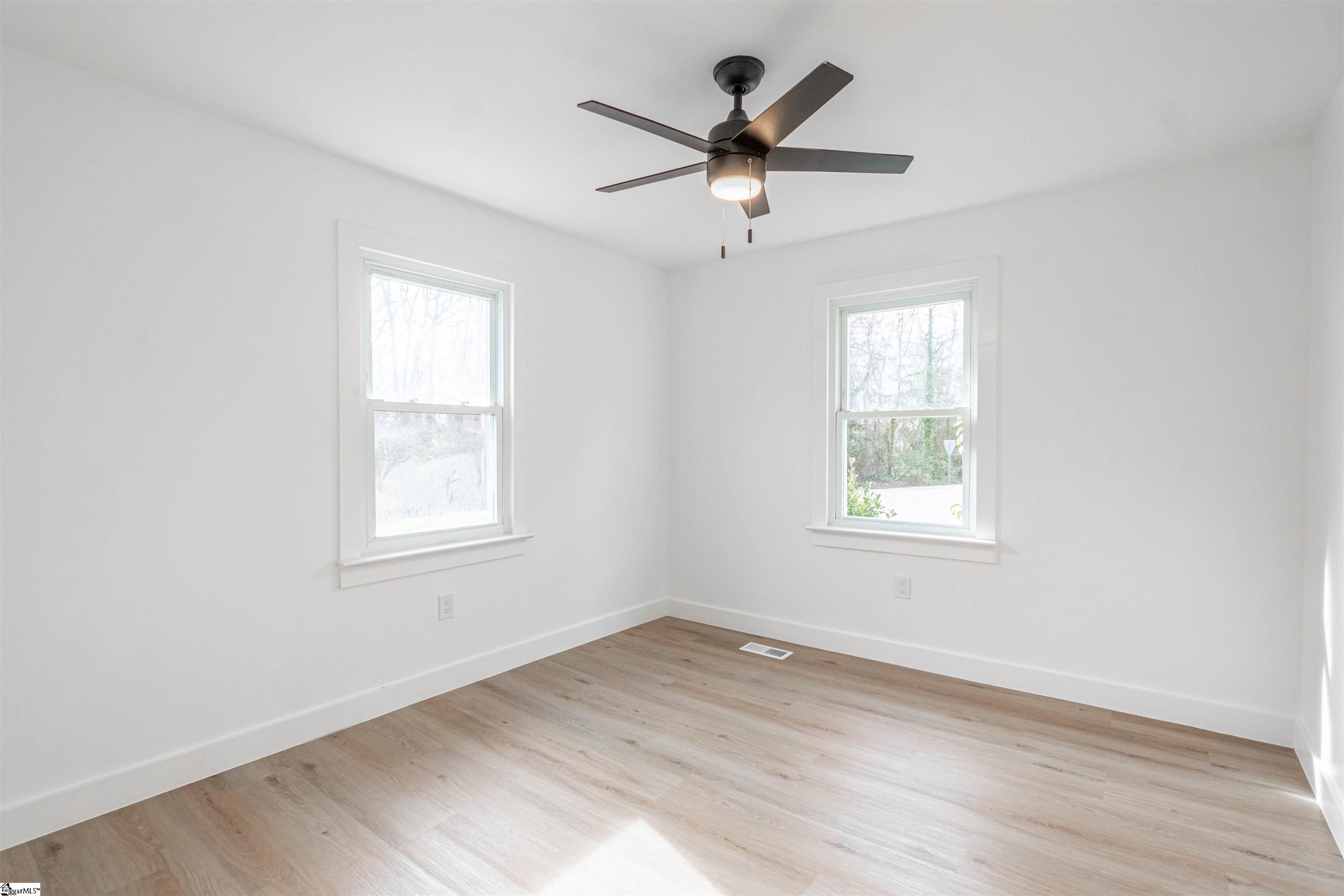 111 Tuskegee Avenue Greenville, SC 29607 - Photo 20 of 25