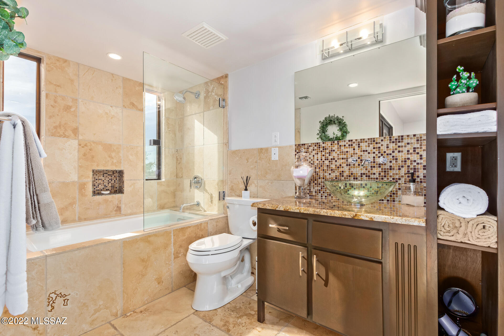 291 West Valle Del Oro Road Oro Valley, AZ 85737 - Photo 26 of 49