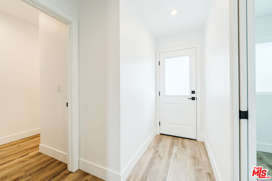 4574 Shadeway Road Lakewood, CA 90713 - Photo 17 of 25 Gallery Image 17